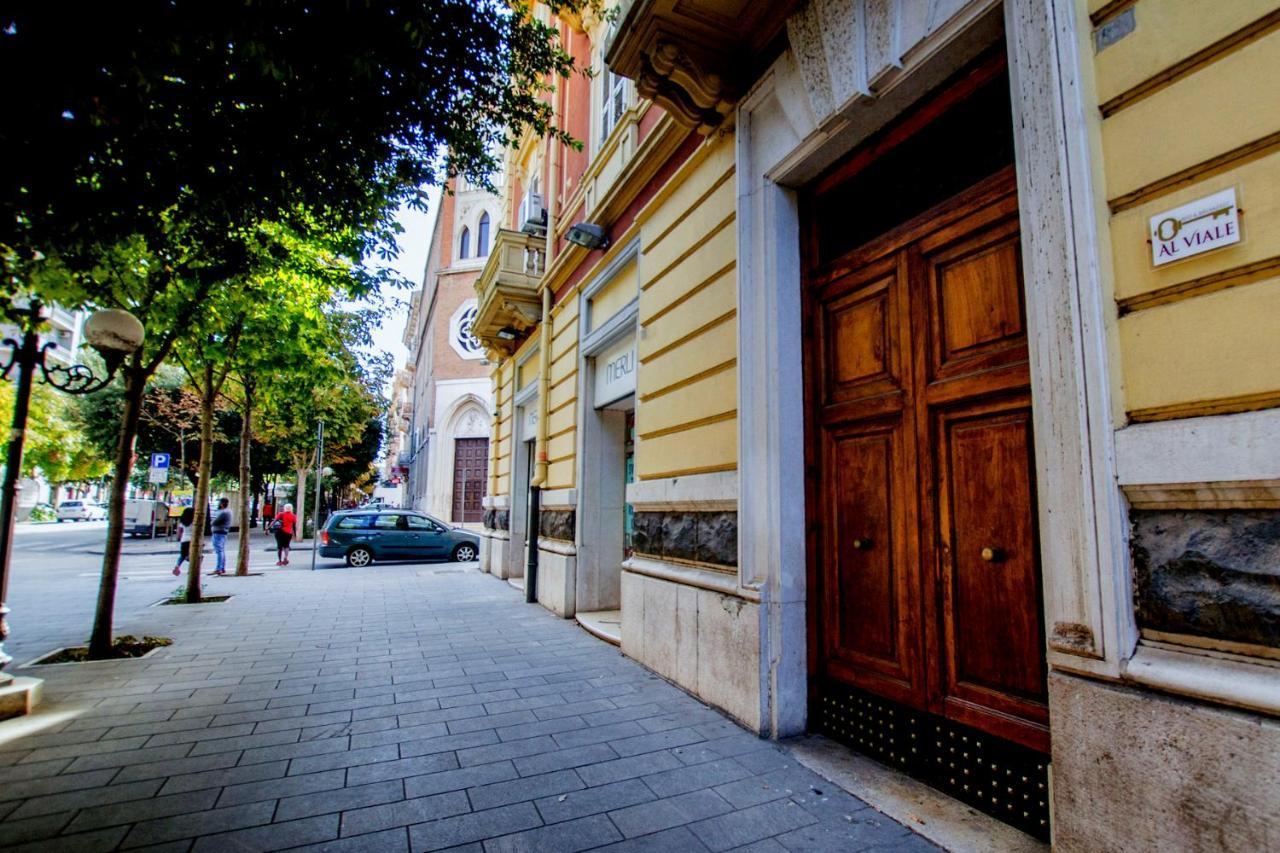 B&B Al Viale Фоджа Екстериор снимка