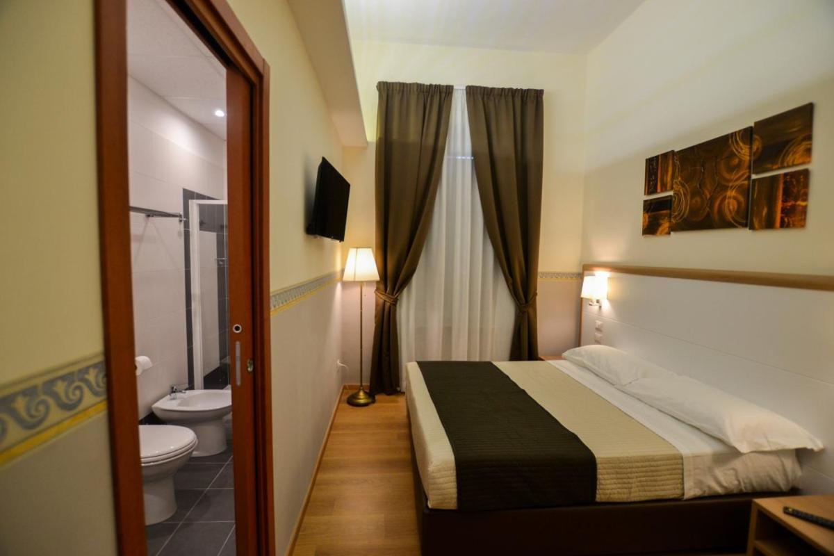 B&B Al Viale Фоджа Екстериор снимка